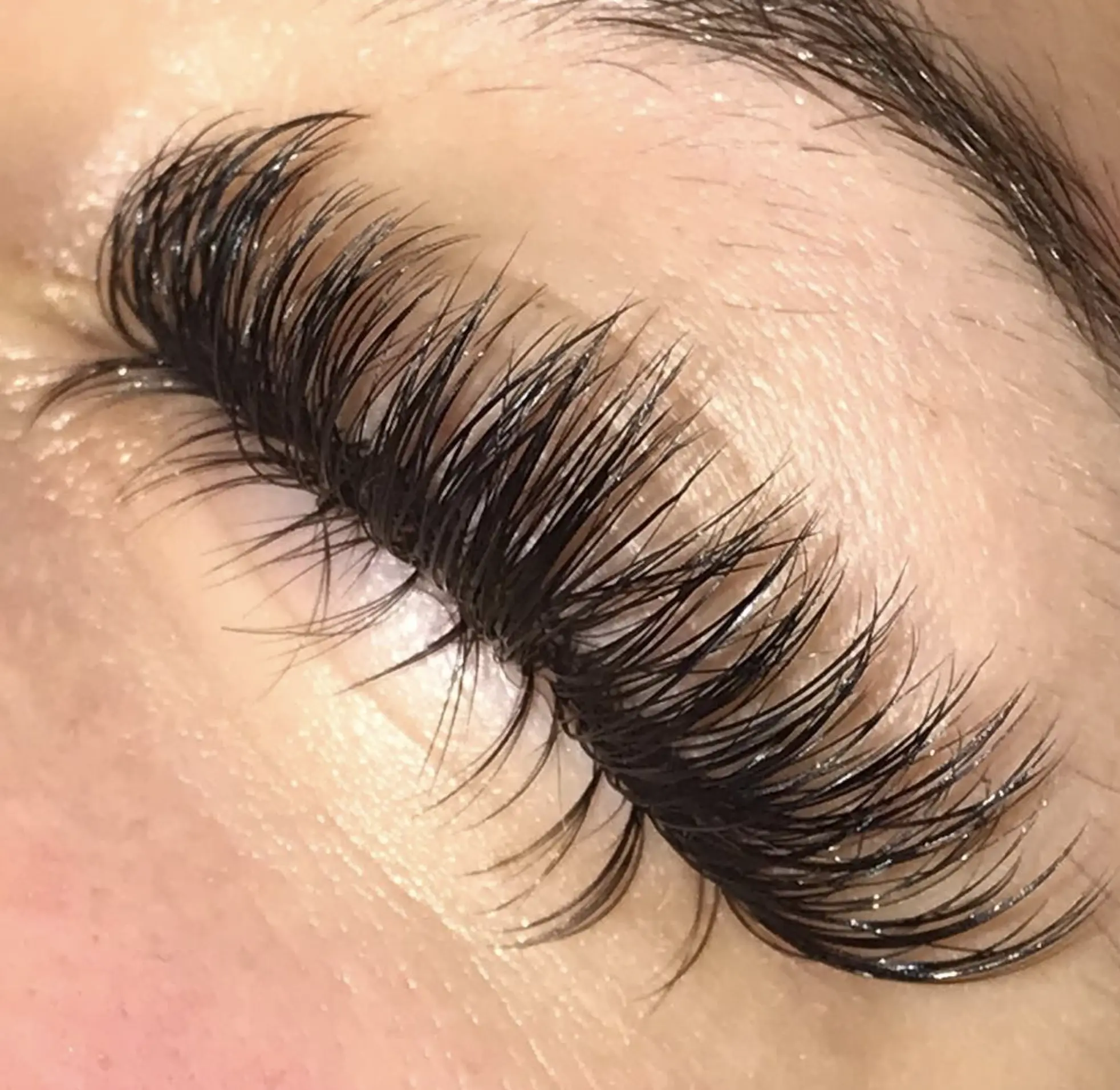 Pop Collecting | How do you remove gunk from eyelash extensions? oil-free lash cleanser